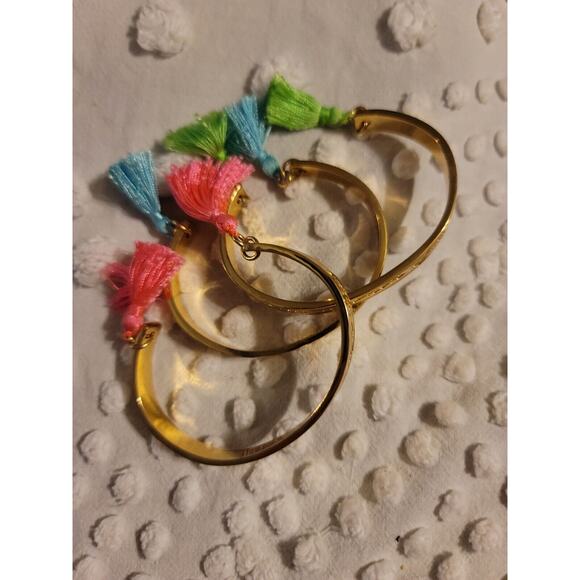 SET of 3 Lilly Pulitzer Tassel Cuff Bracelets Pink Blue Green Tassels Gold Tone - Picture 3 of 3